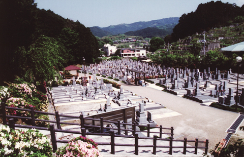 壷阪山霊園 イメージ1