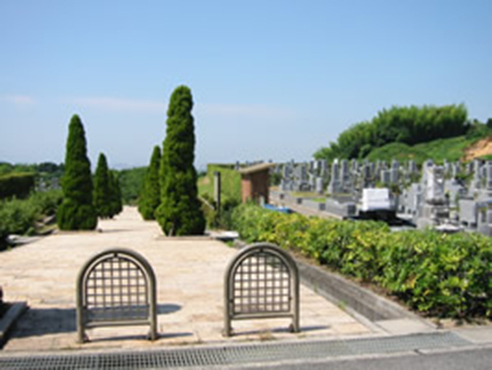 貝塚市営　公園墓地 イメージ1