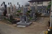 菱江西方墓地