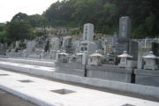 真蔵寺墓地