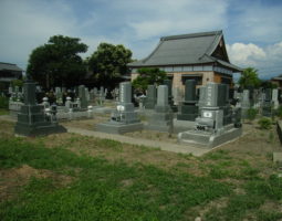 常福寺墓地